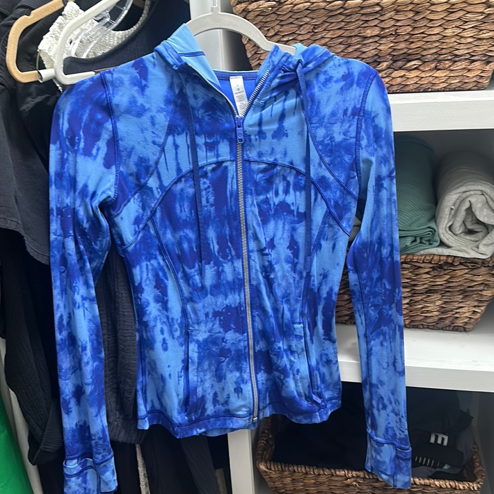 Lululemon Jacket with Hood!
